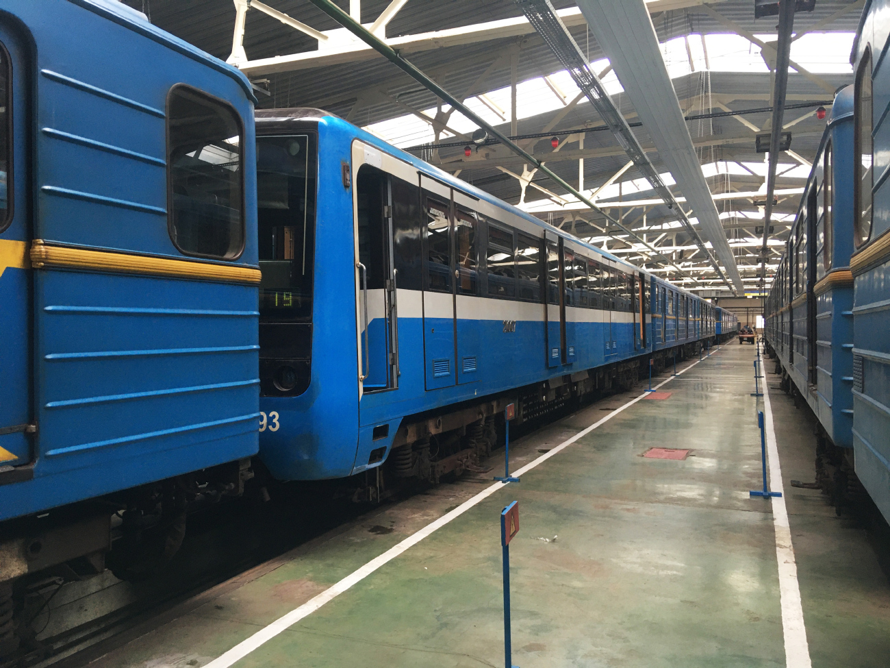 Киев, 81-7021 № 21007