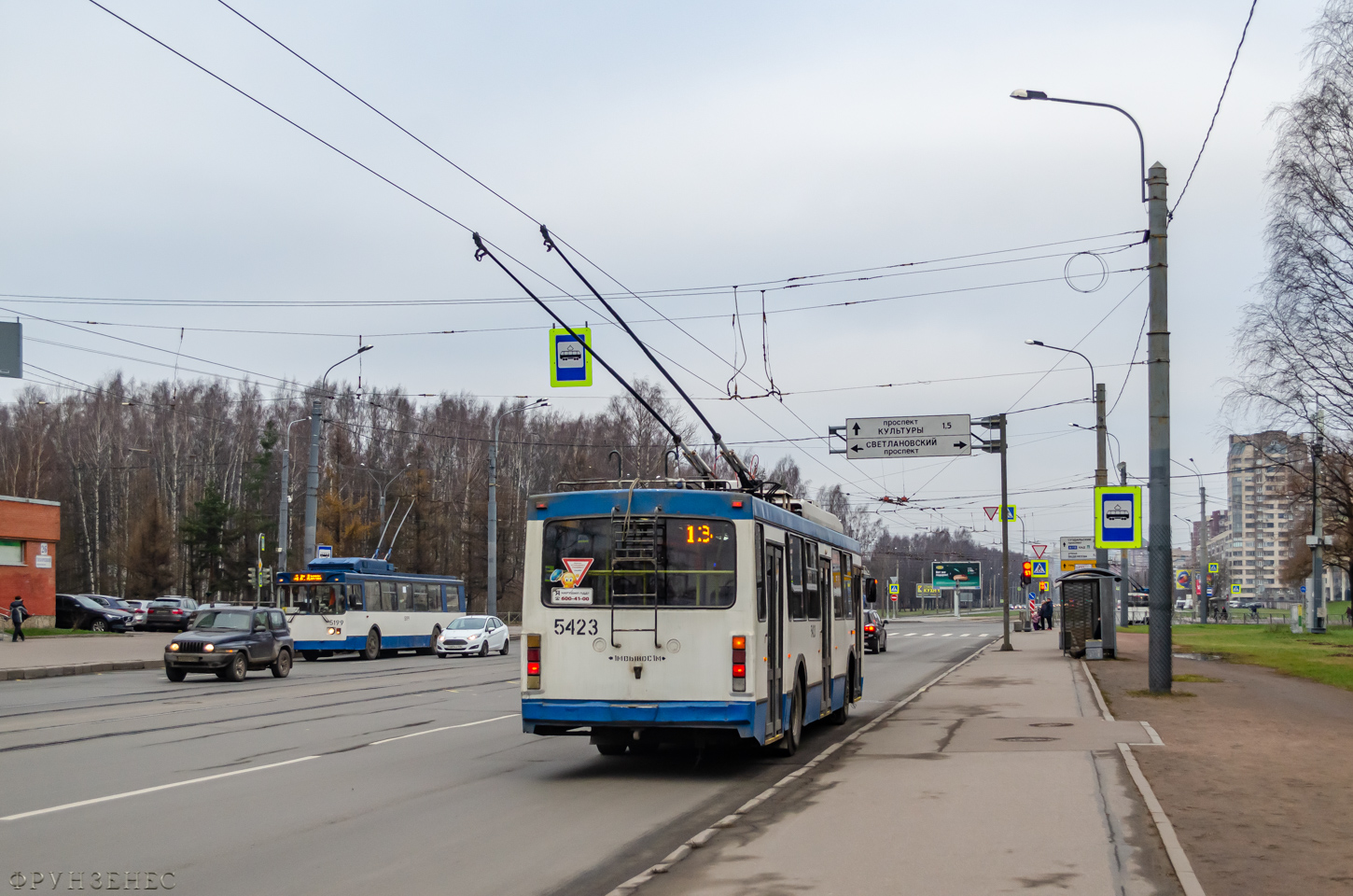 Санкт-Петербург, ВМЗ-52981 № 5423