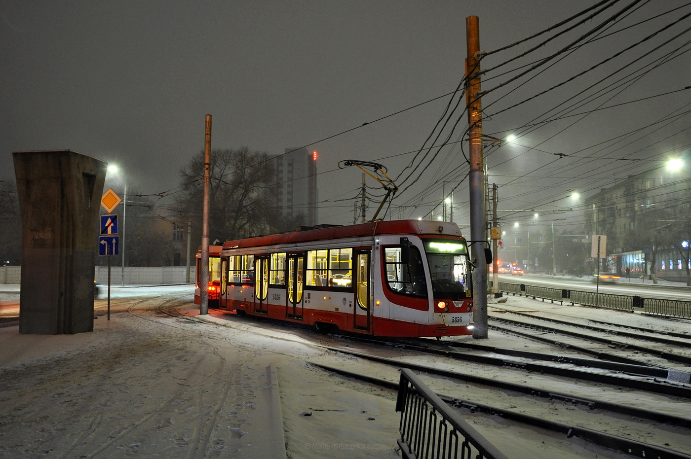 Волгоград, 71-623-03 № 5856