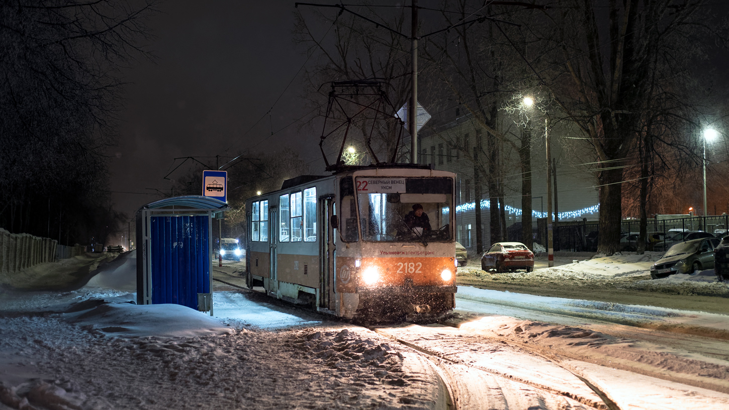 Uljanovszk, Tatra T6B5SU — 2182