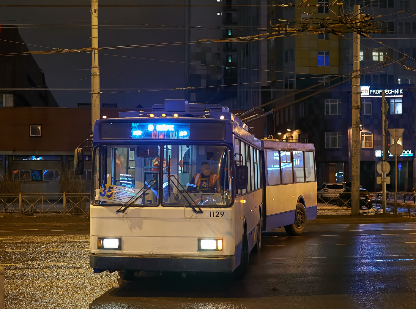 Санкт-Петербург, ВМЗ-6215 № 1129