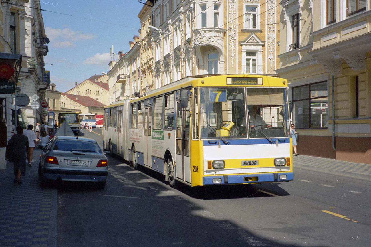 Teplice, Škoda 15Tr07/6 # 208