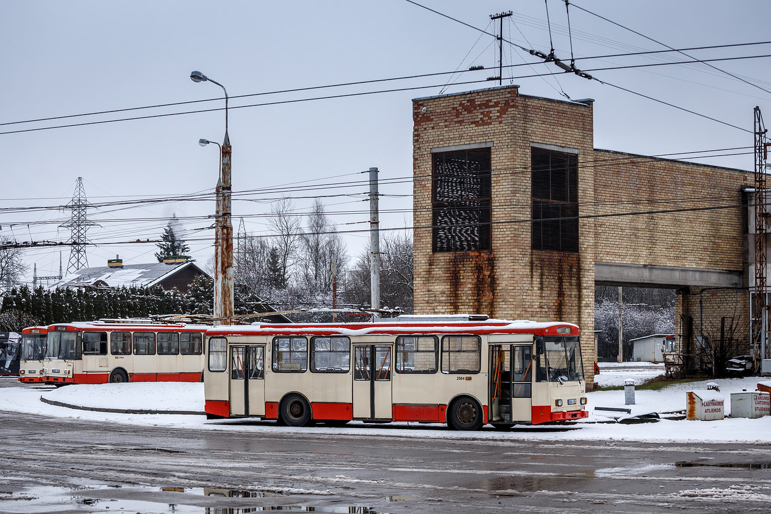 Вильнюс, Škoda 14Tr11/6 № 2564