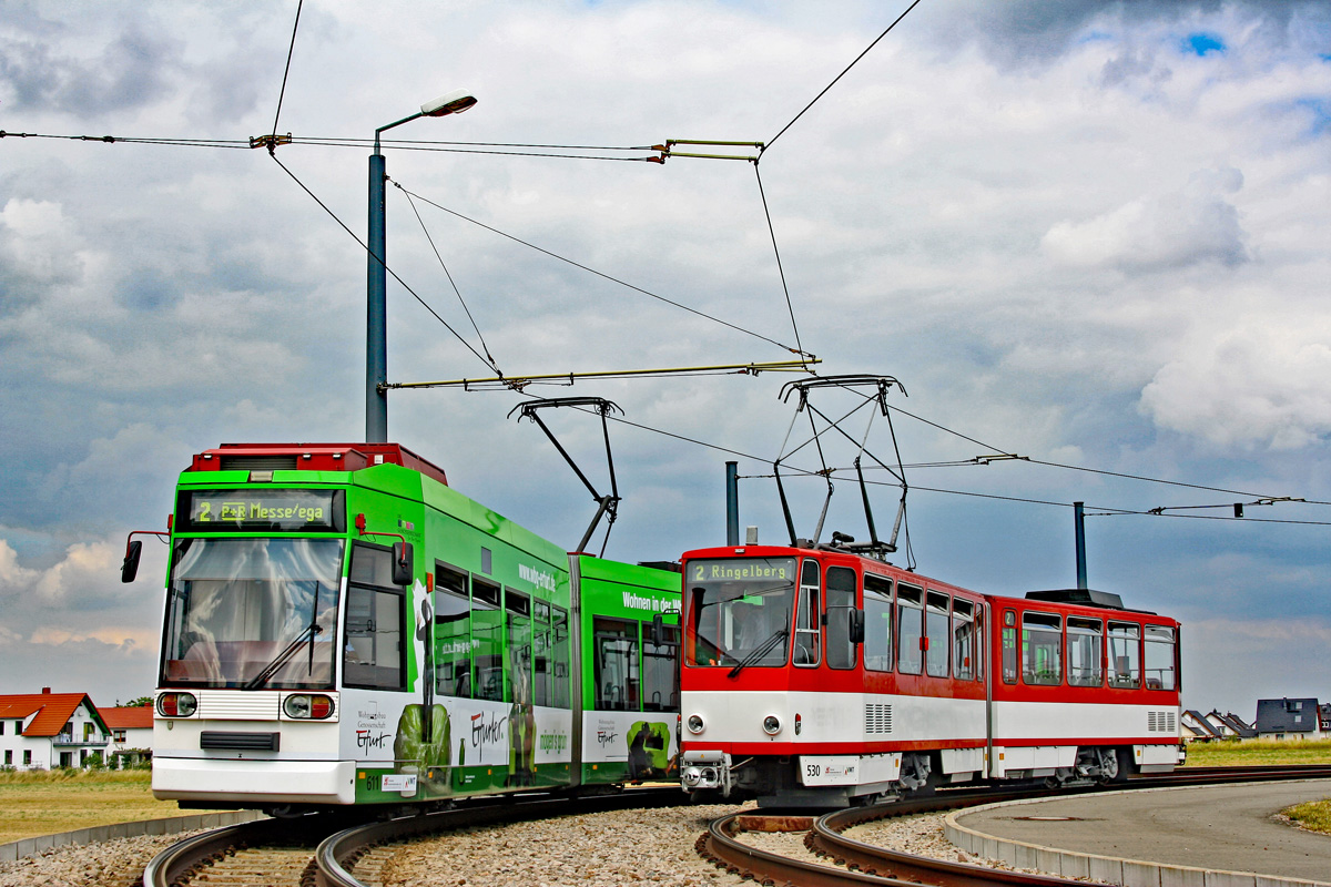 Эрфурт, Duewag MGT6DE № 611; Эрфурт, Tatra KT4D № 530