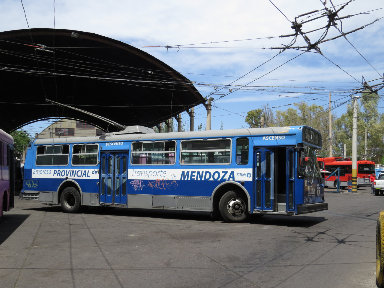 Мендоса, Flyer E902 № 62; Мендоса — Депо Avenida Perú