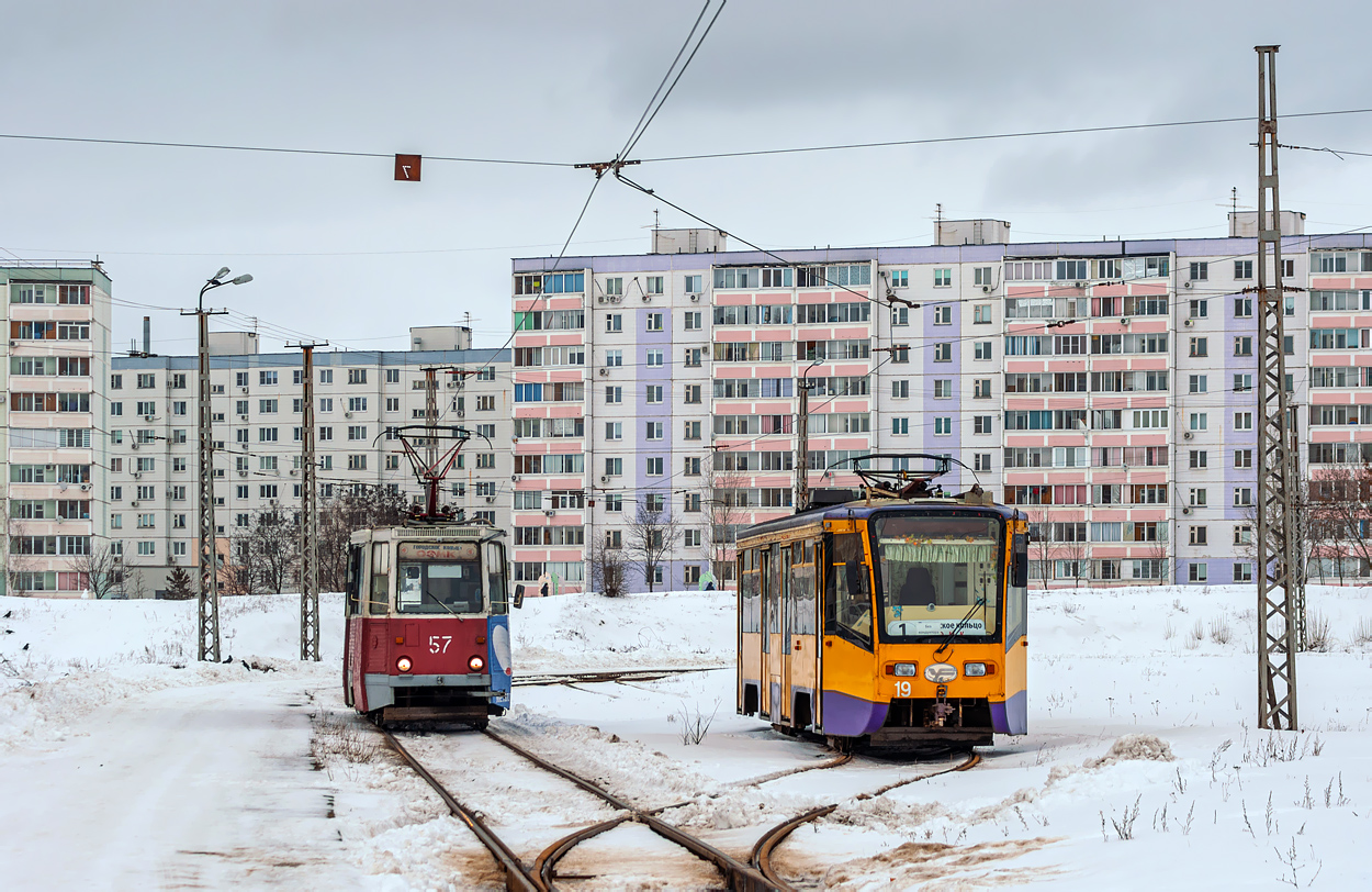 Stary Oskol, 71-605 (KTM-5M3) # 57; Stary Oskol, 71-619K # 19; Stary Oskol — Tram network and infrastructure Stary Oskol, 71-605 (KTM-5M3) # 57; Stary Oskol, 71-619K # 19; Stary Oskol — Tram network and infrastructure