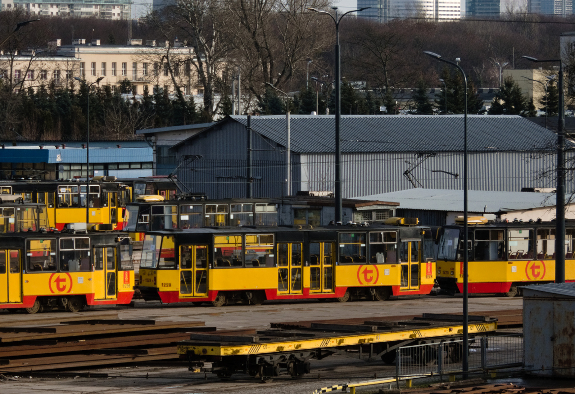 Варшава, Четырёхосный прицепной вагон № 01; Варшава, Konstal 105Na № 1228
