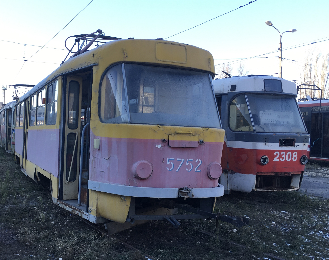 Volgográd, Tatra T3SU — 5752