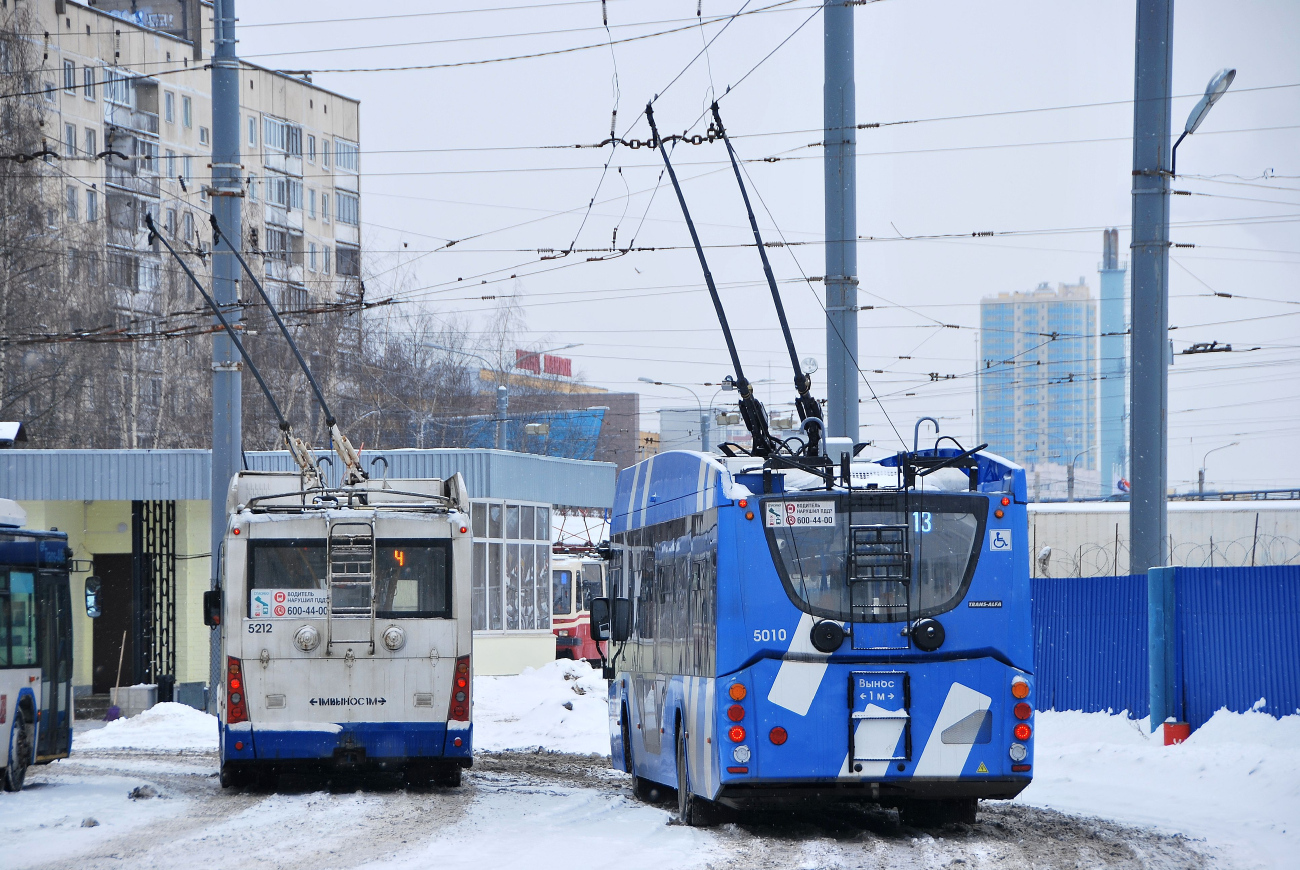 Санкт-Петербург, Тролза-5265.00 «Мегаполис» № 5212; Санкт-Петербург, ВМЗ-5298.01 «Авангард» № 5010