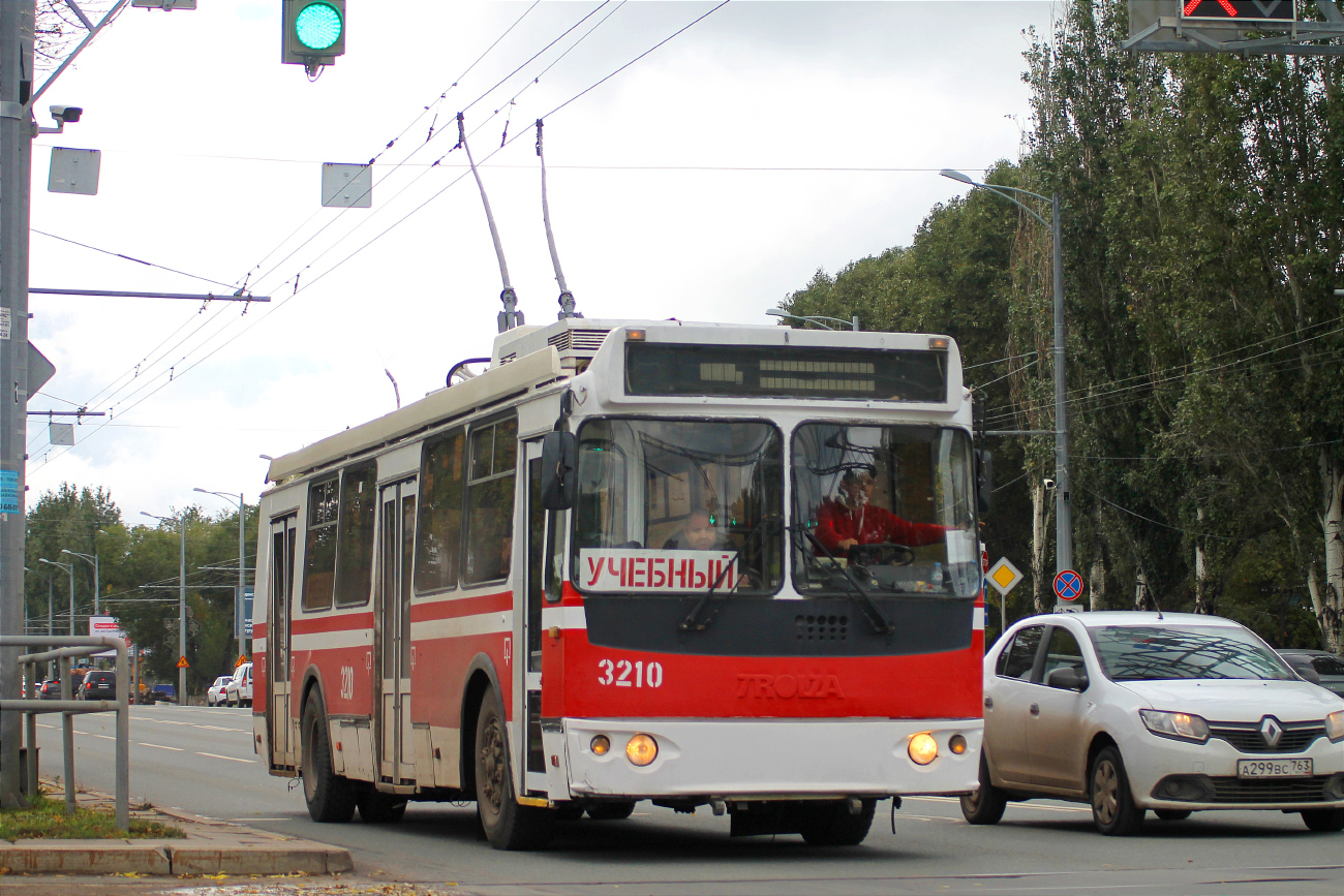 Самара, ЗиУ-682Г-016.03 № 3210
