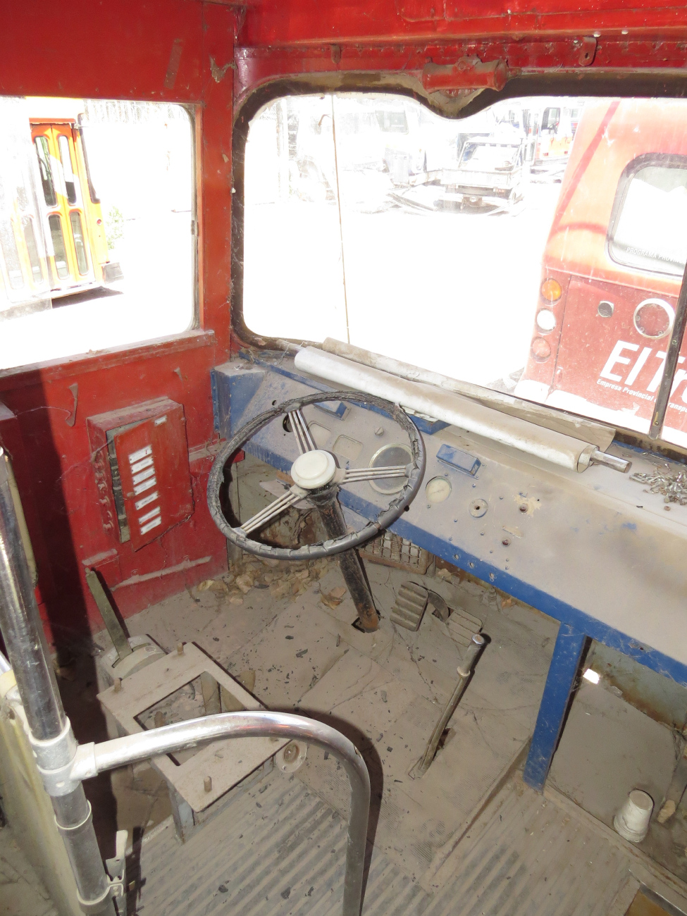 Мендоса, Nissan Tokyu Car MT-90 № 22; Мендоса — Старые и музейные троллейбусы; Мендоса — Хранилище Rodeo de la Cruz