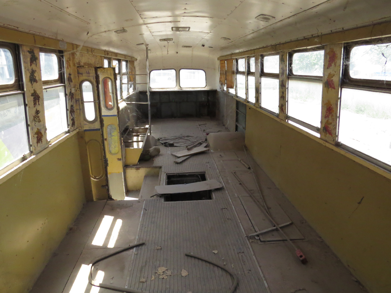 Мендоса, Nissan Tokyu Car MT-90 № 22; Мендоса — Старые и музейные троллейбусы; Мендоса — Хранилище Rodeo de la Cruz