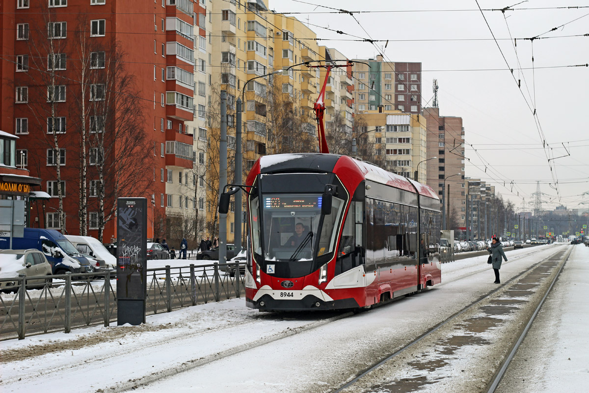 Санкт-Петербург, 71-923М «Богатырь-М» № 8944