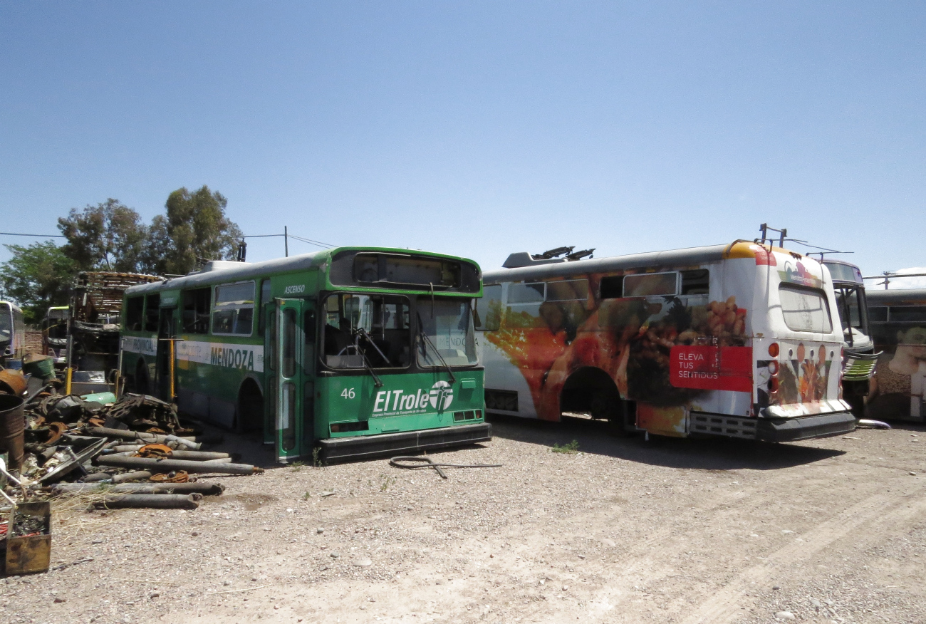 Мендоса, Flyer E902 № 46; Мендоса, Flyer E902 № 60; Мендоса — Хранилище Rodeo de la Cruz