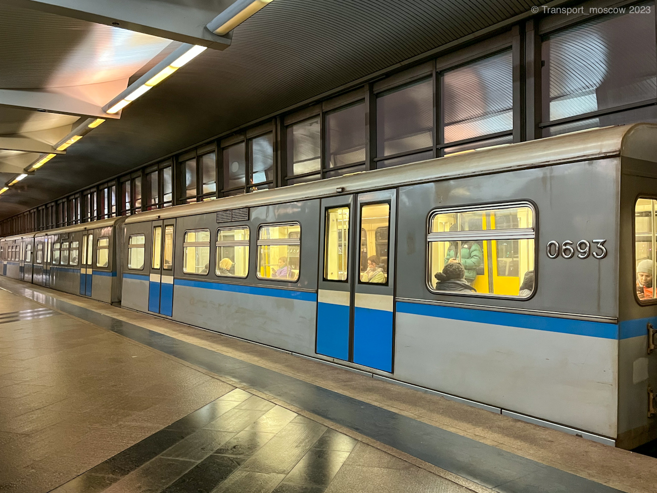 Москва, 81-741.1 «Русич» № 0693