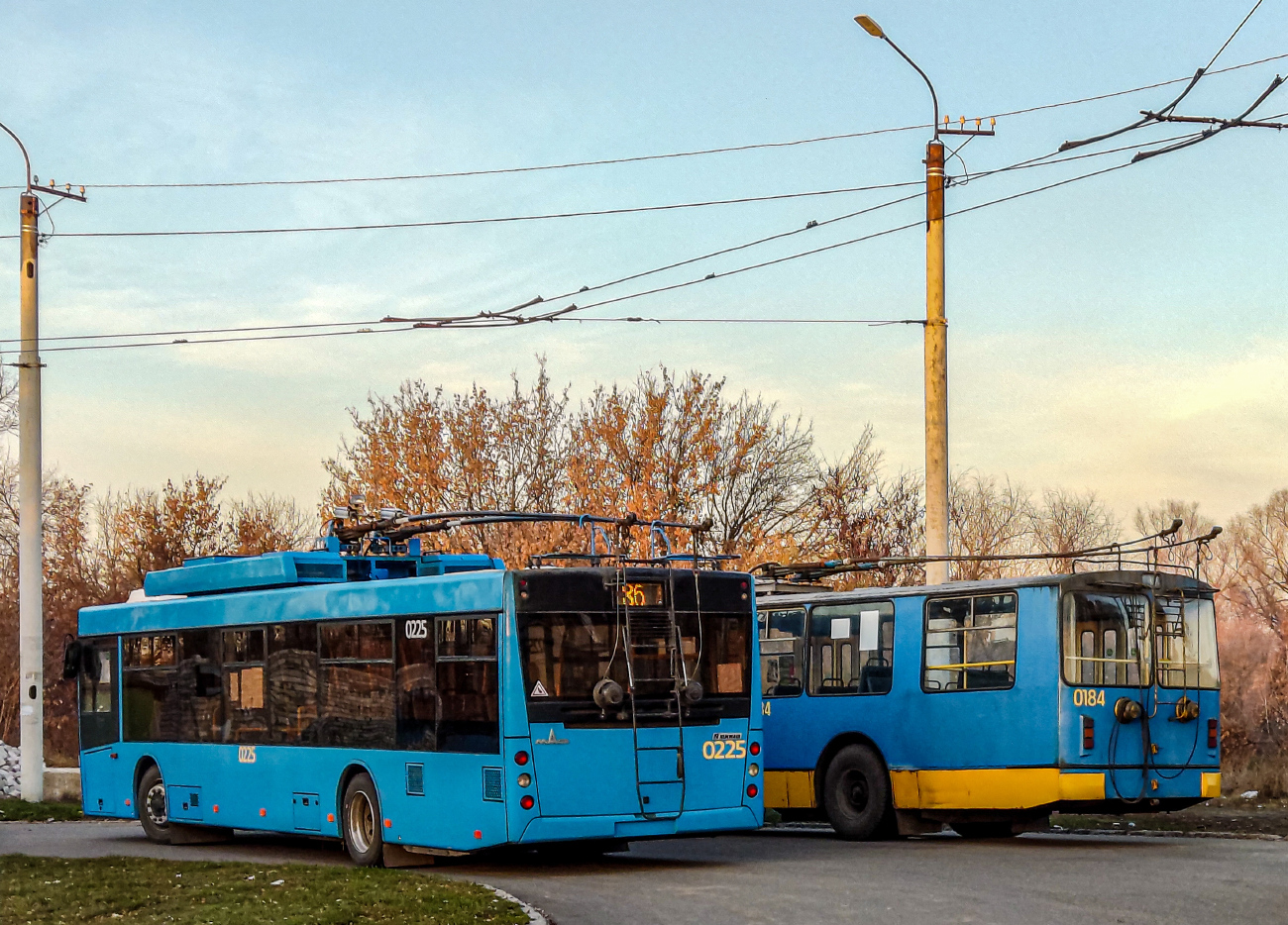 Краматорск, Дніпро Т203 № 0225