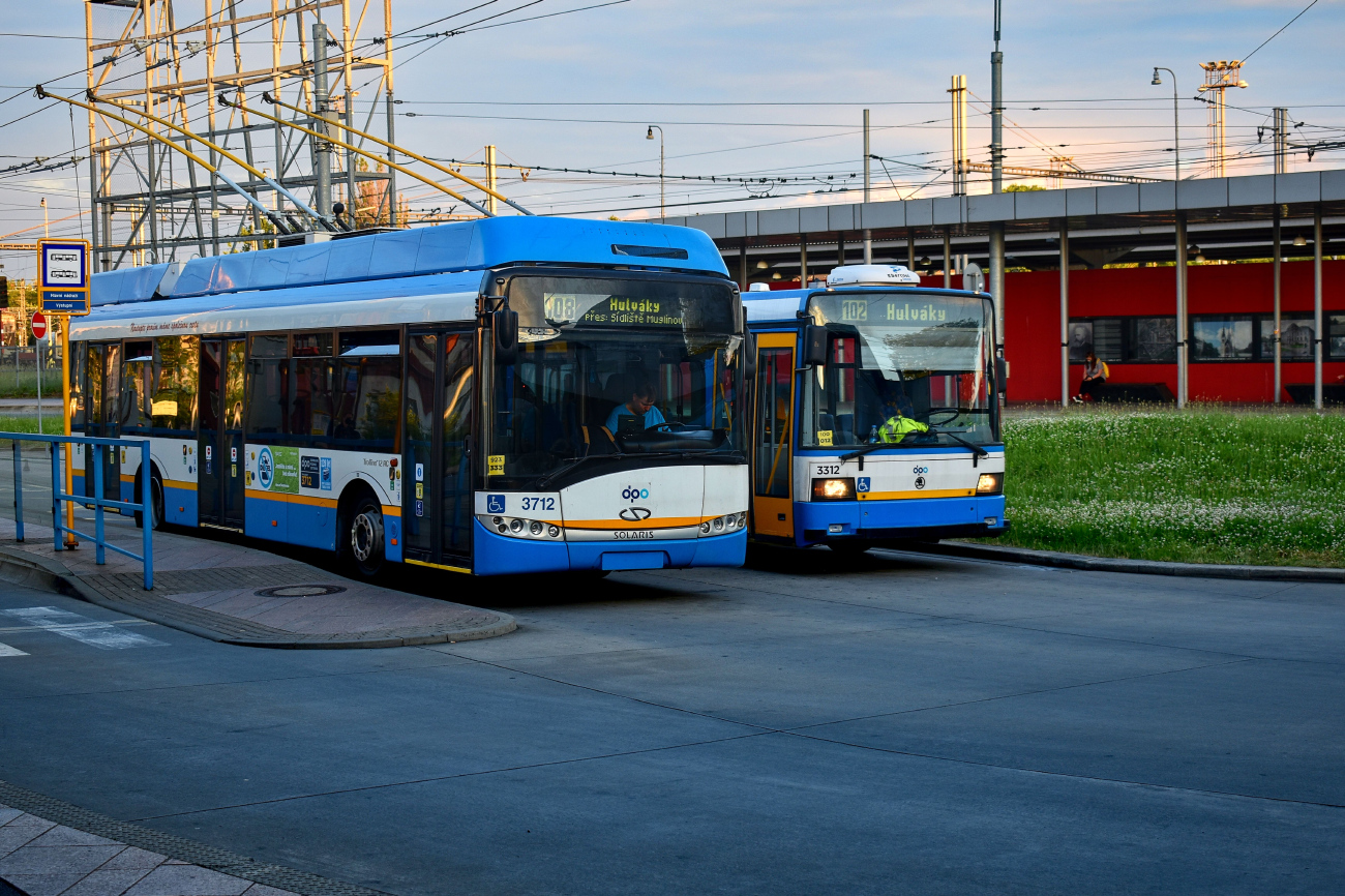 Ostrava, Solaris Trollino III 12 AC № 3712; Ostrava, Škoda 21Tr № 3312