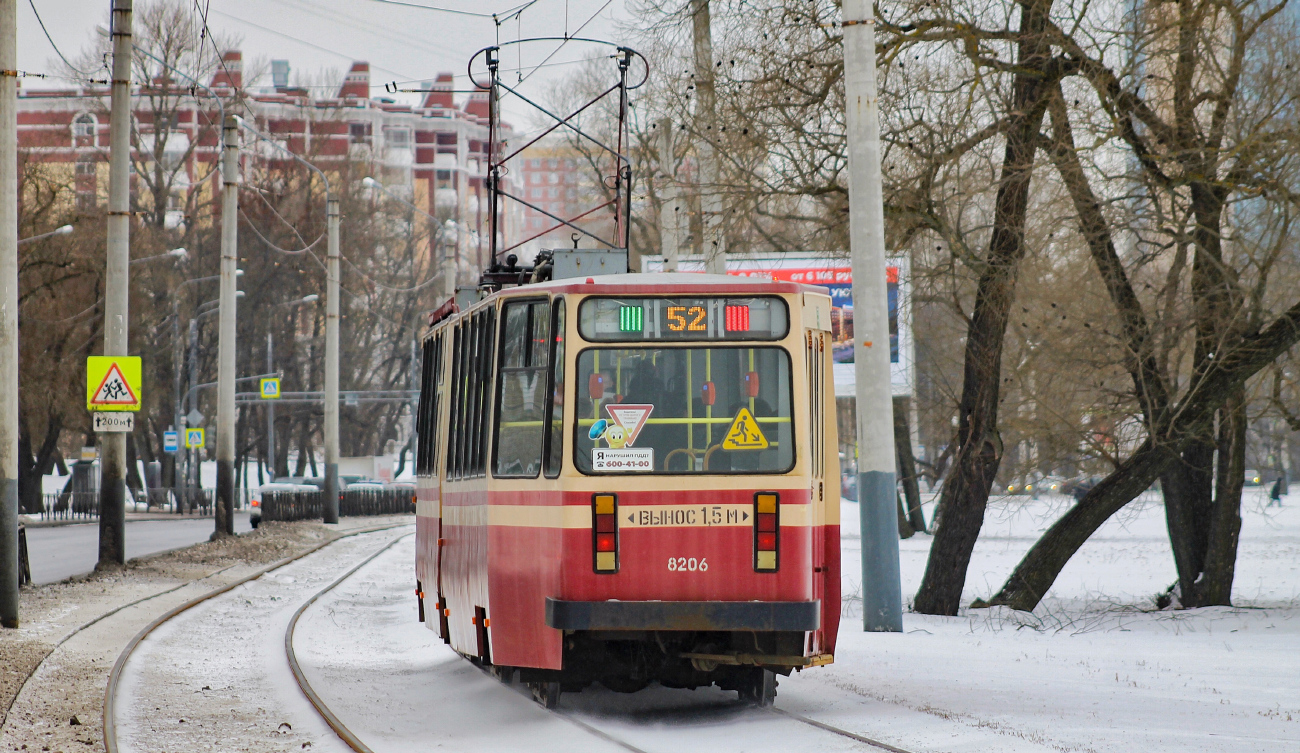 Saint-Petersburg, LVS-86K č. 8206 Saint-Petersburg, LVS-86K č. 8206