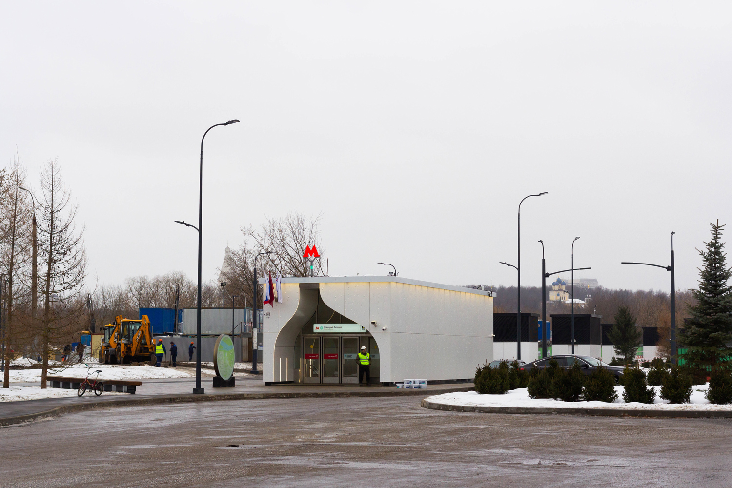 Москва — Метрополитен — [11] Большая Кольцевая линия