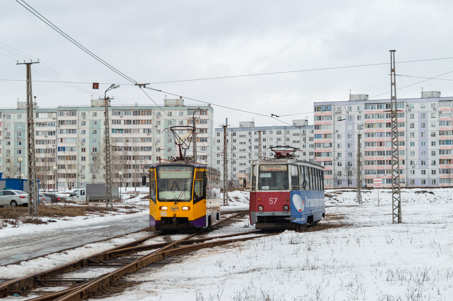 Стары Аскол, 71-619К № 96; Стары Аскол, 71-605 (КТМ-5М3) № 57; Стары Аскол — Конечные станции
