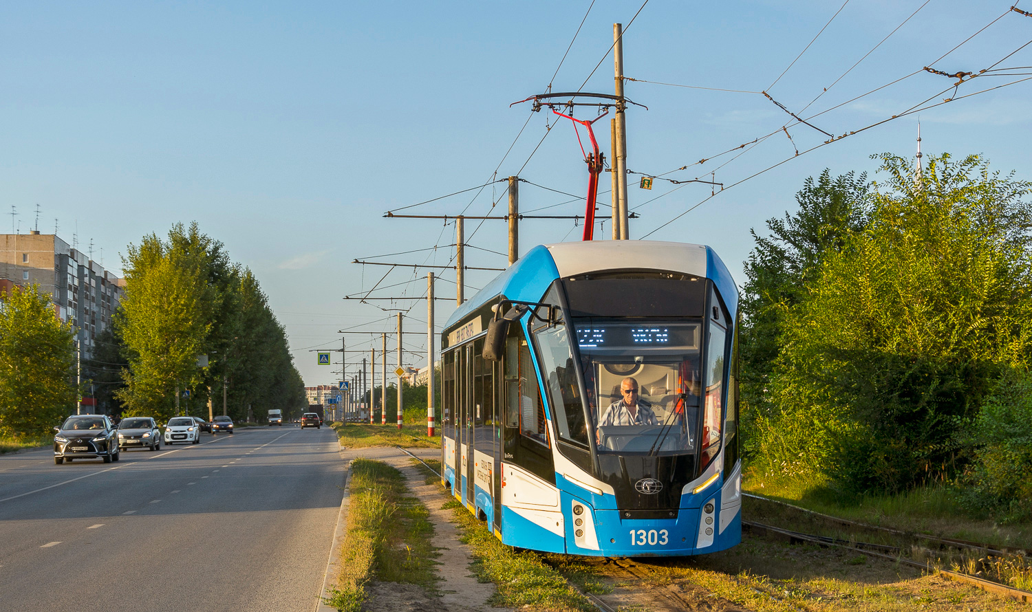 Ульяновск, 71-911ЕМ «Львёнок» № 1303