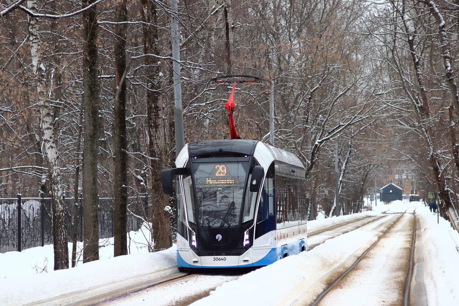 Moszkva, 71-911EM “Lvyonok” — 30640