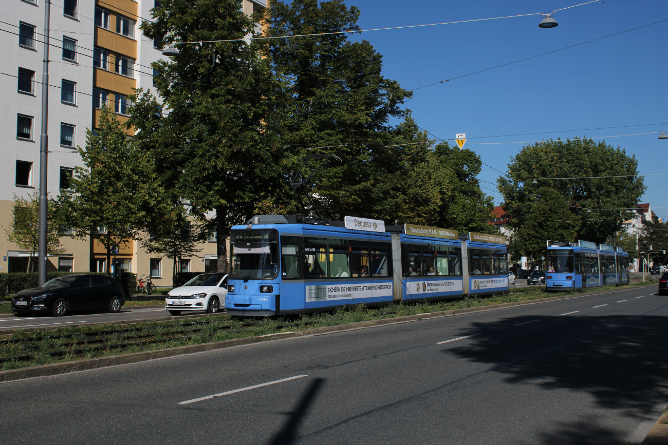 Мюнхен, Adtranz R2.2b № 2142