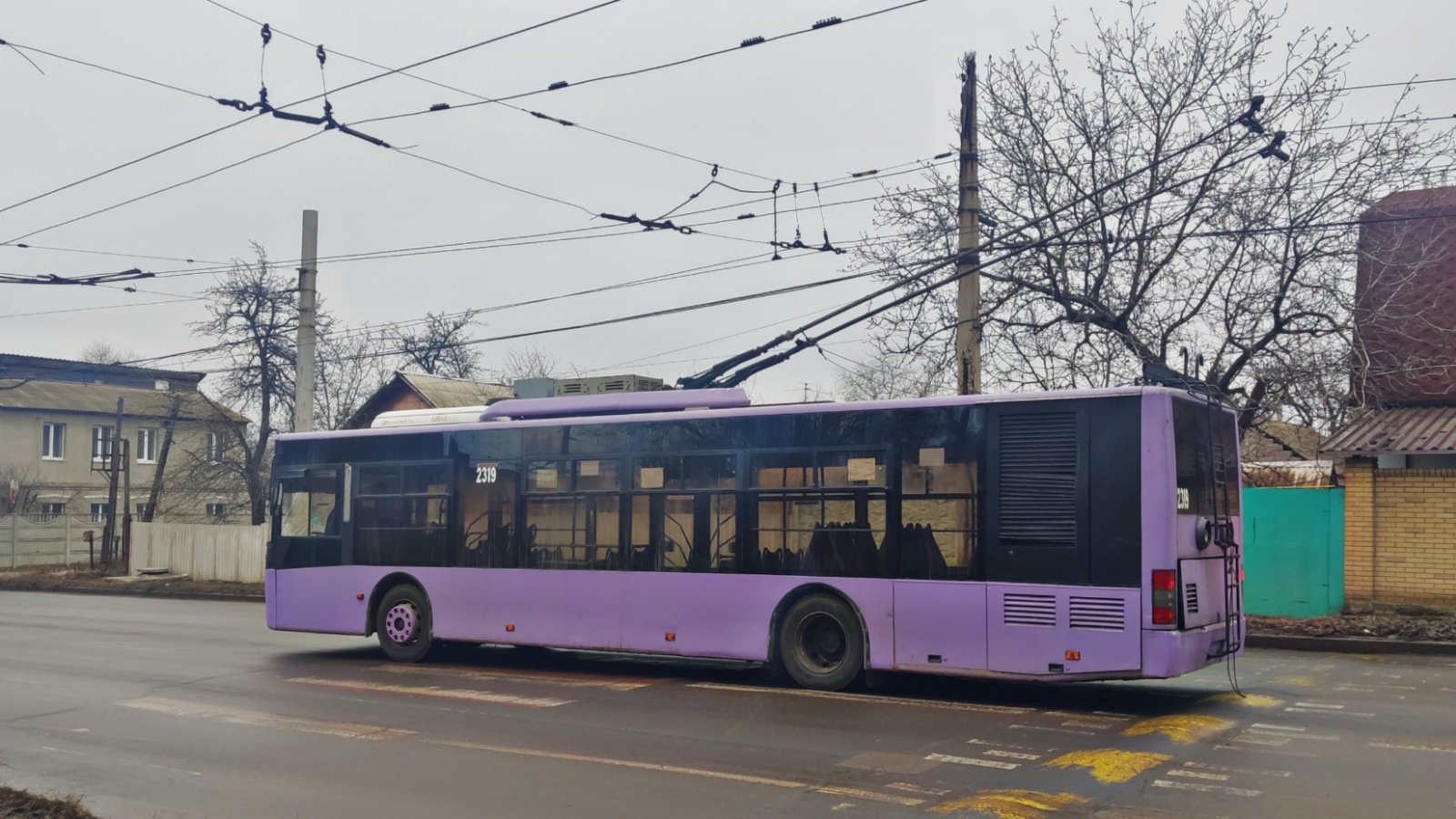 Donețk, LAZ E183A1 Nr. 2319