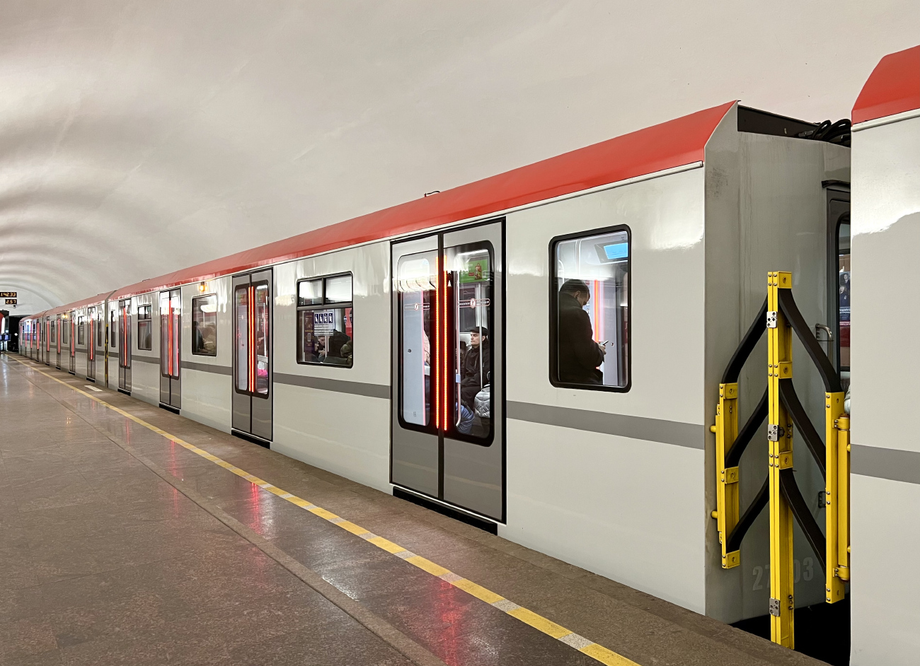 Санкт-Петербург, 81-727.1 «Балтиец» № 27003