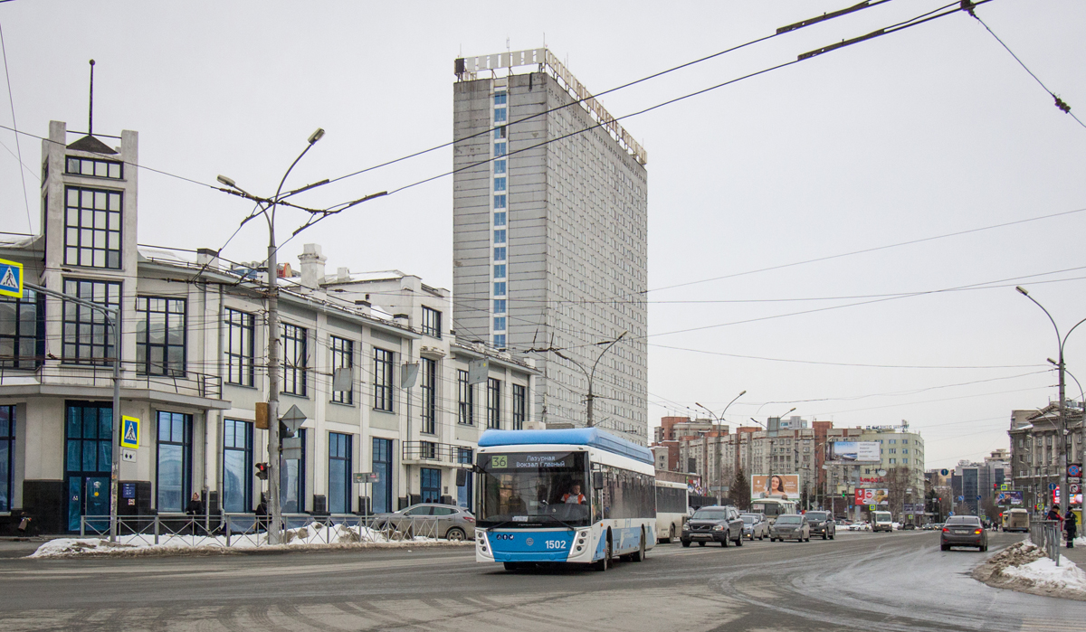 Новосибирск, УТТЗ-6241.01 «Горожанин» № 1502