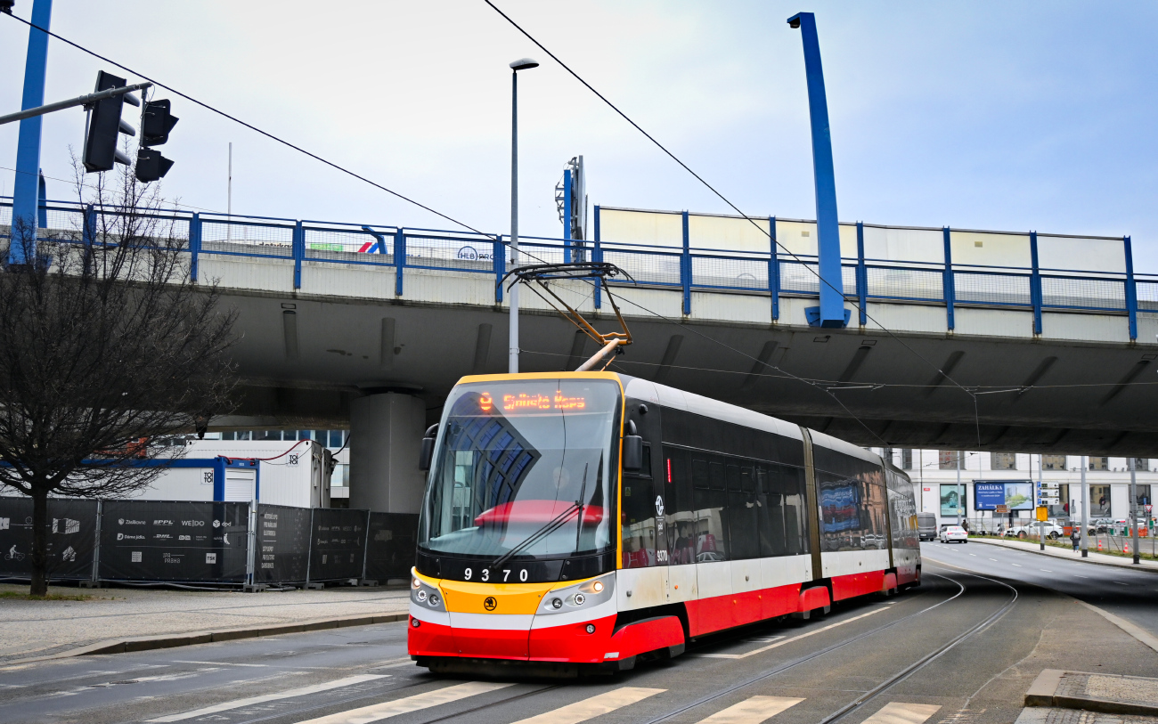 Прага, Škoda 15T5 ForCity Alfa Praha № 9370