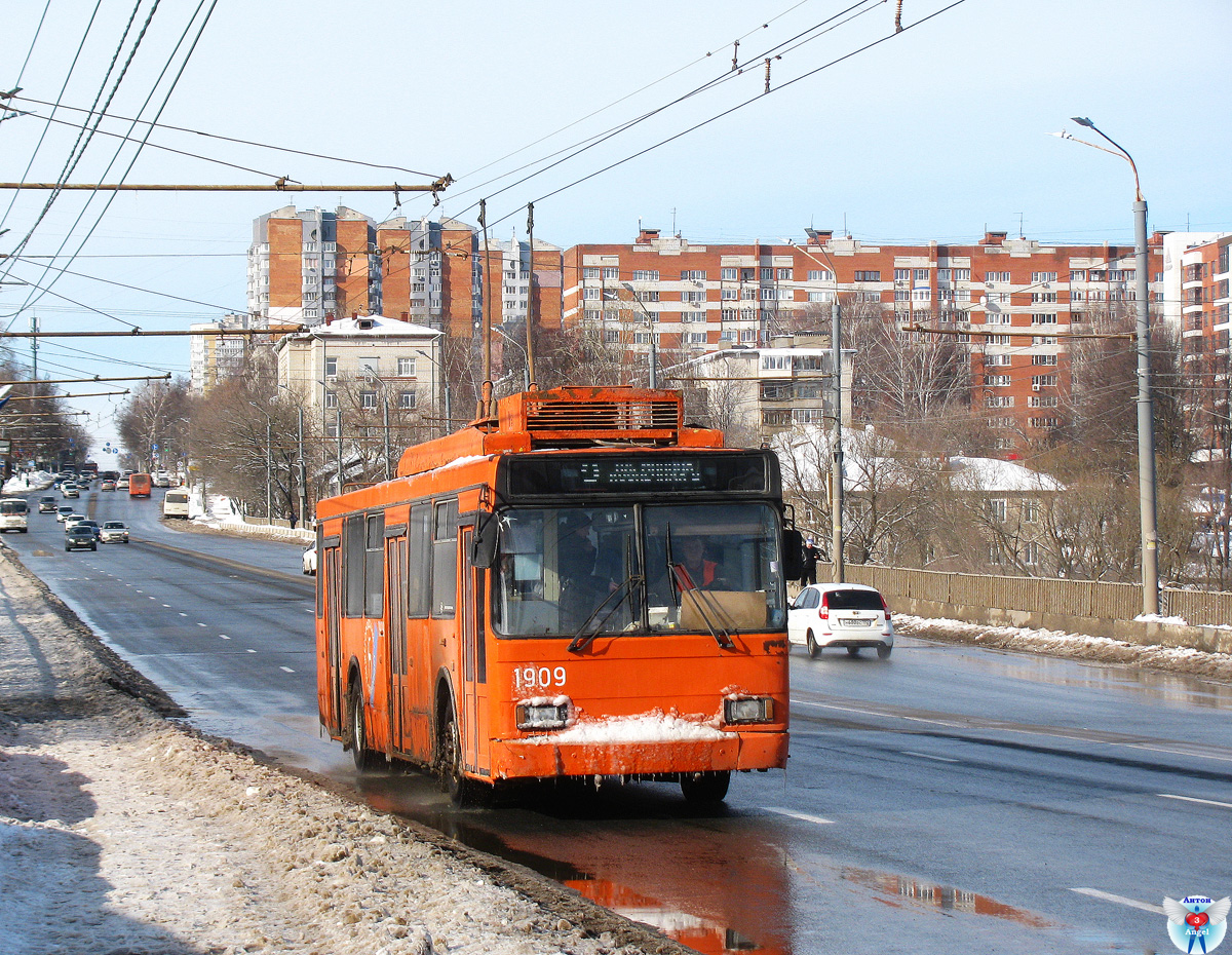 Нижний Новгород, ВМЗ-52981 № 1909