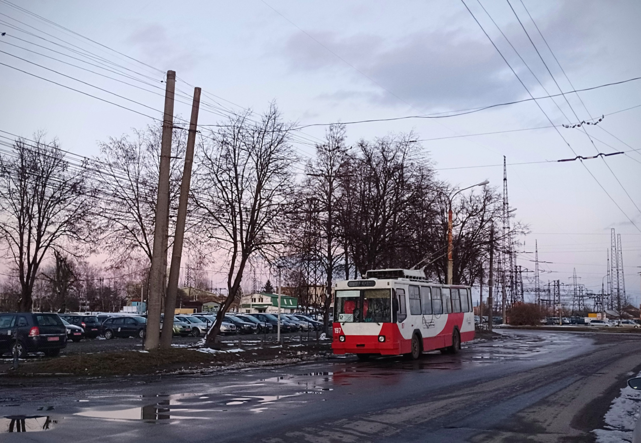 Луцк, ЮМЗ Т2 № 197