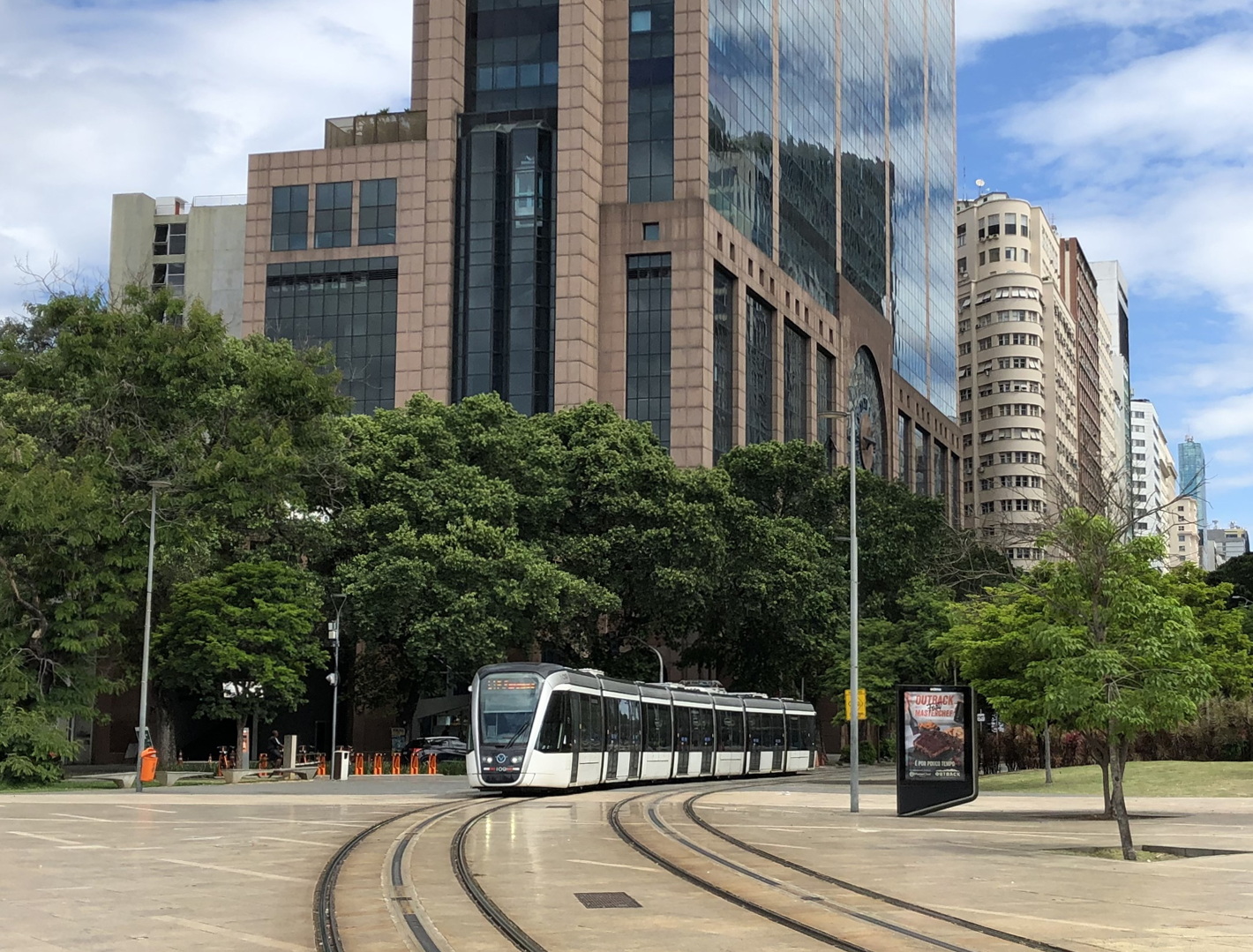 Рио-де-Жанейро, Alstom Citadis 402 № 109