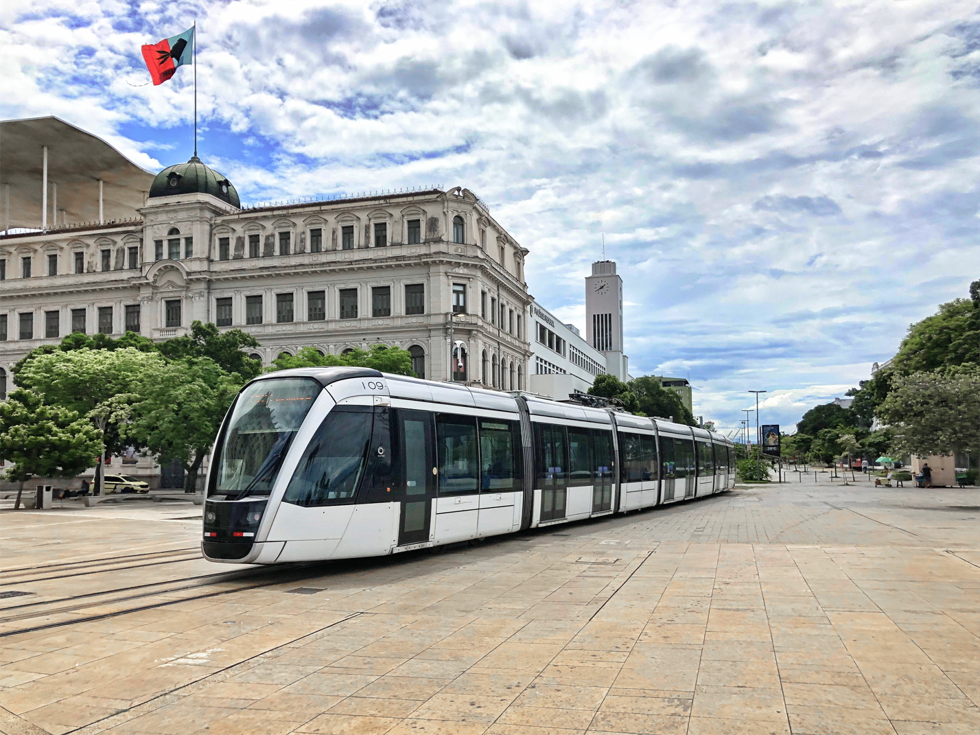 Рио-де-Жанейро, Alstom Citadis 402 № 109