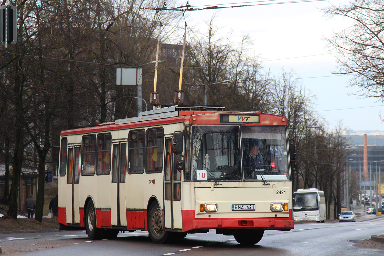 Вильнюс, Škoda 14Tr02 № 2421