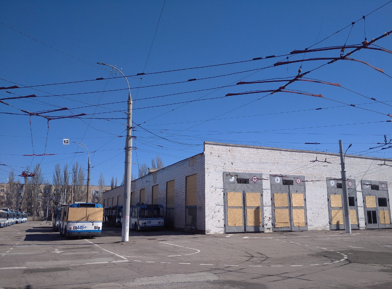 Cherson, ZiU-682G [G00] Br. 449; Cherson — Consequences of hostilities 02/24/2022 — our time