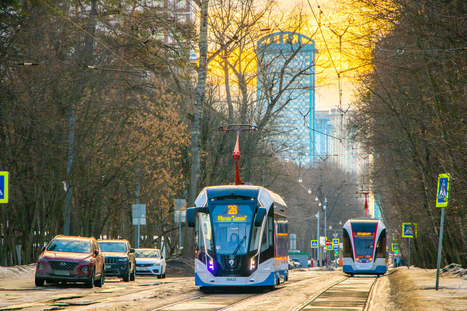 Москва, 71-911ЕМ «Львёнок» № 30623