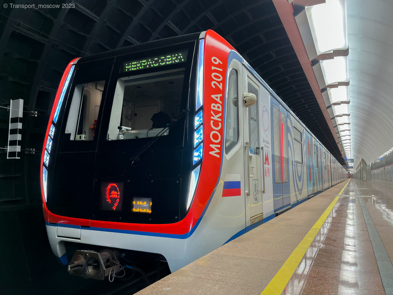 Москва, 81-765.4 «Москва-2019» № 65330