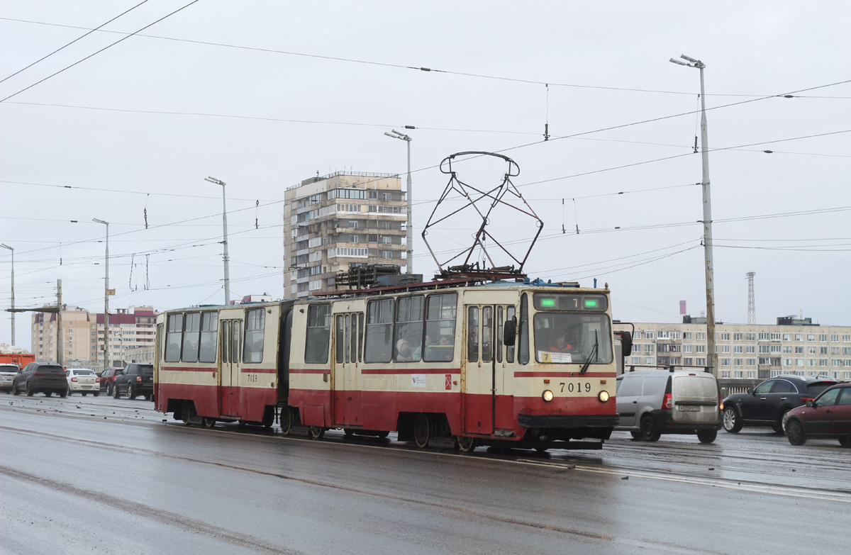 Санкт-Петербург, ЛВС-86К № 7019; Санкт-Петербург — Мосты