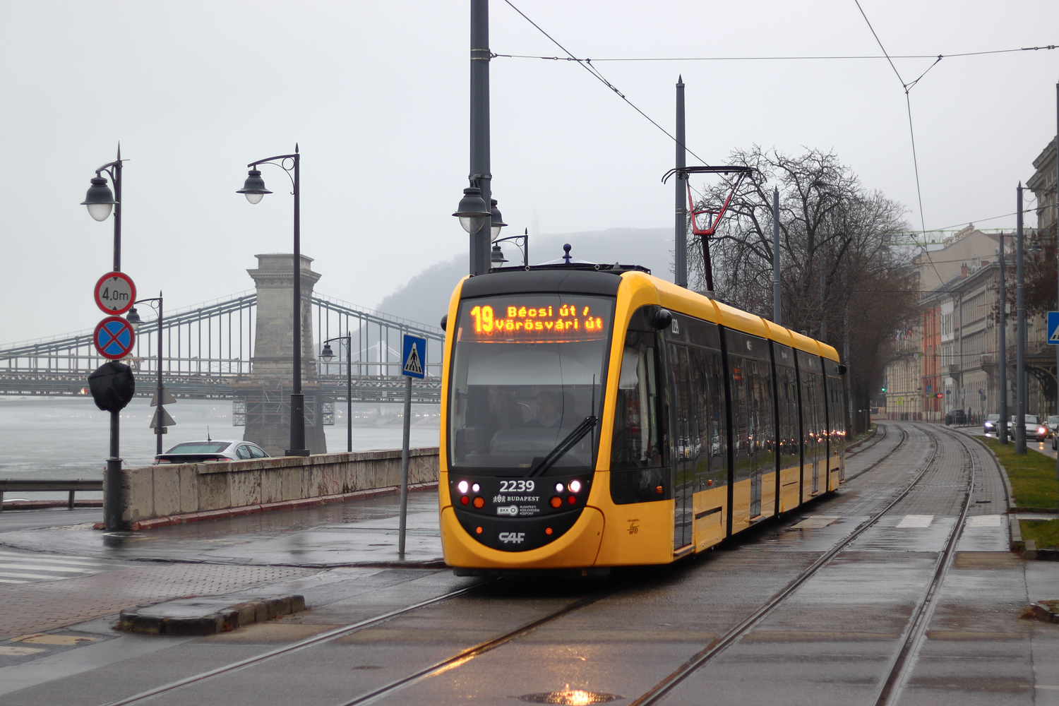 Будапешт, CAF Urbos 3 № 2239