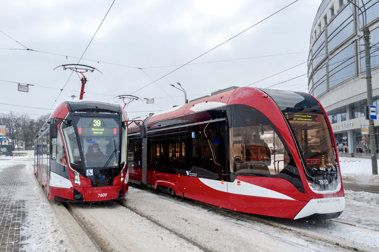 Санкт-Петербург, 71-923М «Богатырь-М» № 7809; Санкт-Петербург, 71-923М «Богатырь-М» № 7812