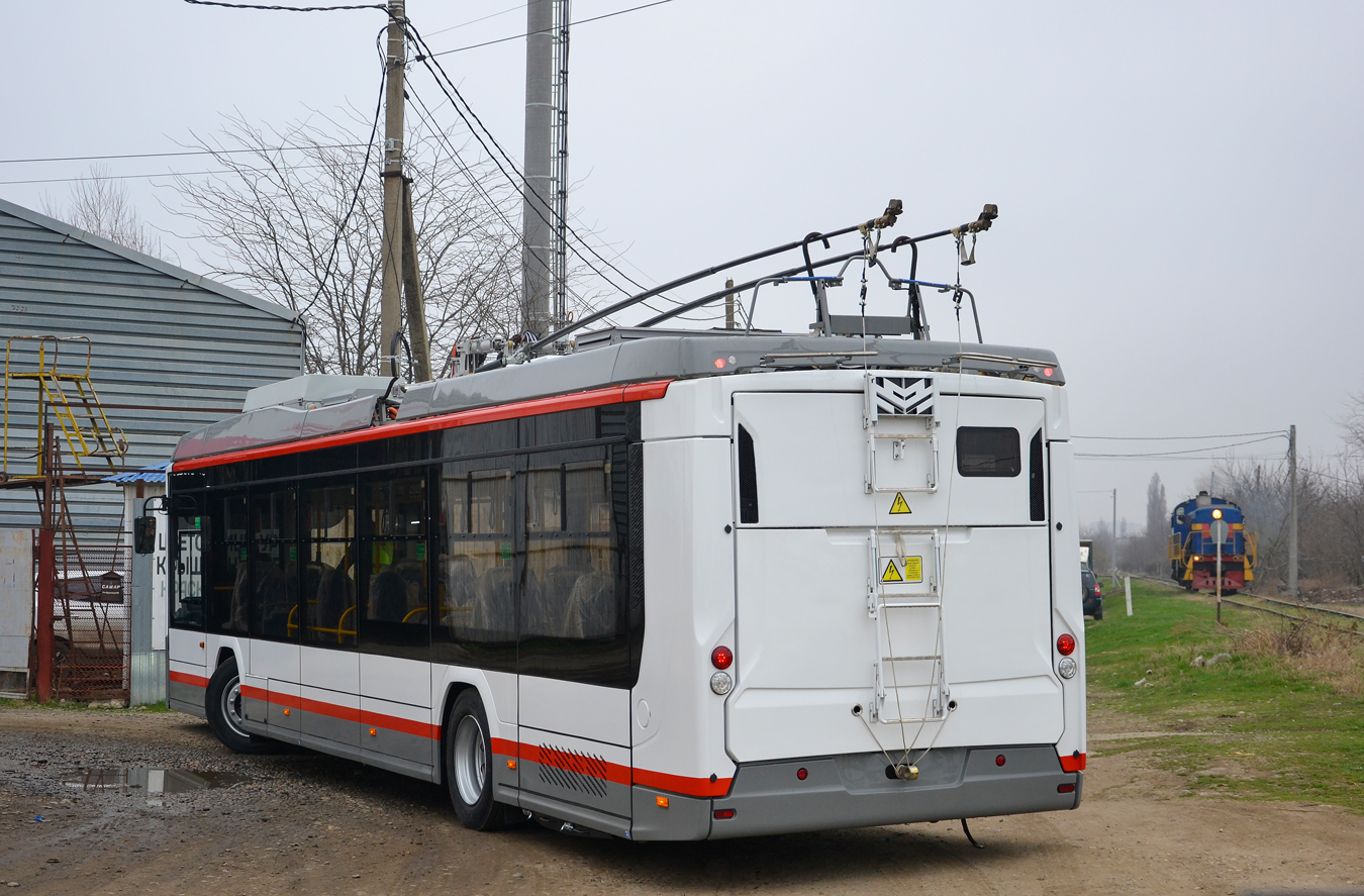 Краснодар, БКМ 32100D «Ольгерд» № 018; Краснодар — Новые троллейбусы Краснодар, БКМ 32100D «Ольгерд» № 018; Краснодар — Новые троллейбусы