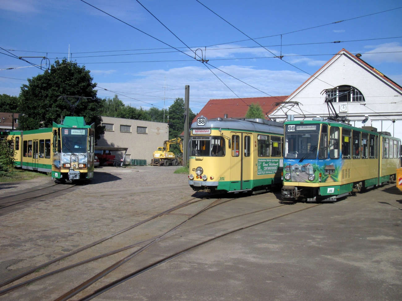Шёнайхе – Рюдерсдорф, Tatra KTNF6 № 26; Шёнайхе – Рюдерсдорф, Tatra KT4DM № 21