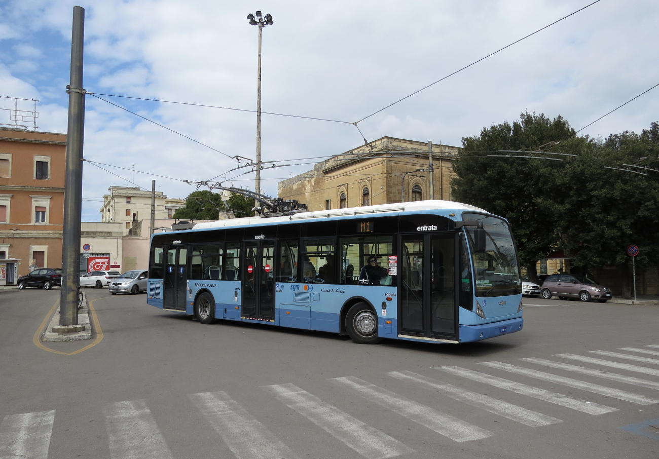 Lecce, Van Hool A330T № 003
