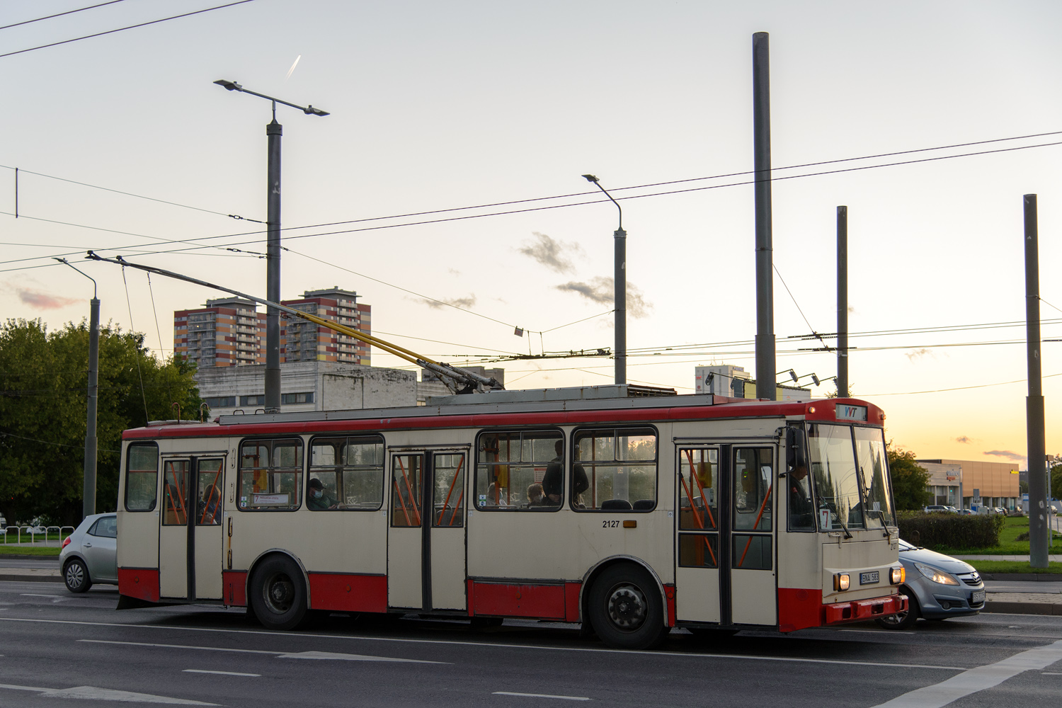 Вильнюс, Škoda 14Tr08/6 № 2127