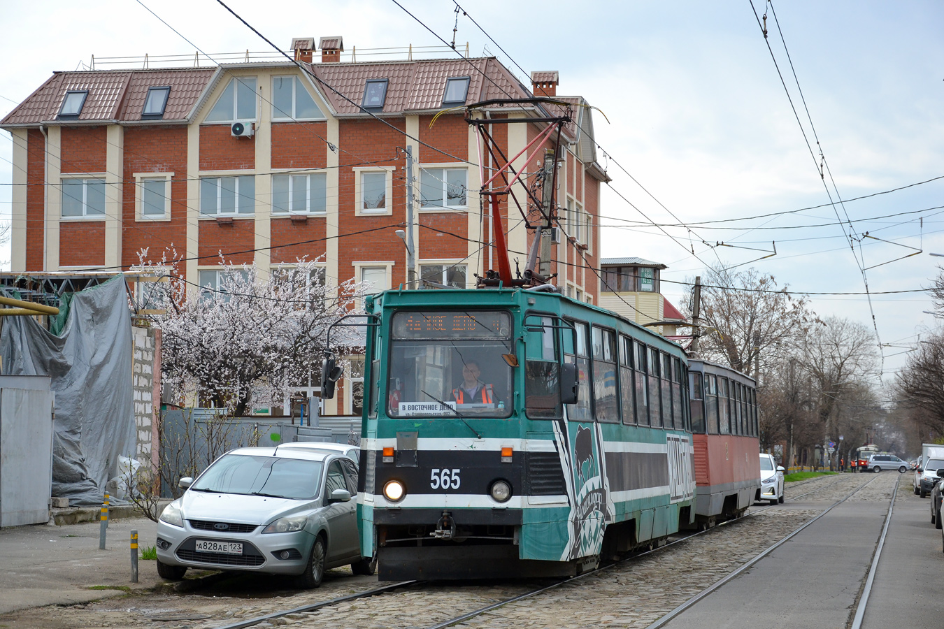 Krasnodar, 71-605 (KTM-5M3) № 565 Krasnodar, 71-605 (KTM-5M3) № 565