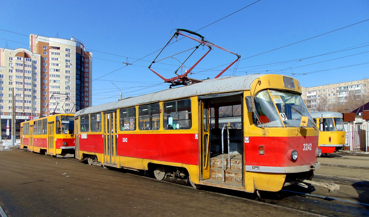 Барнаул, Tatra T3SU № 3242