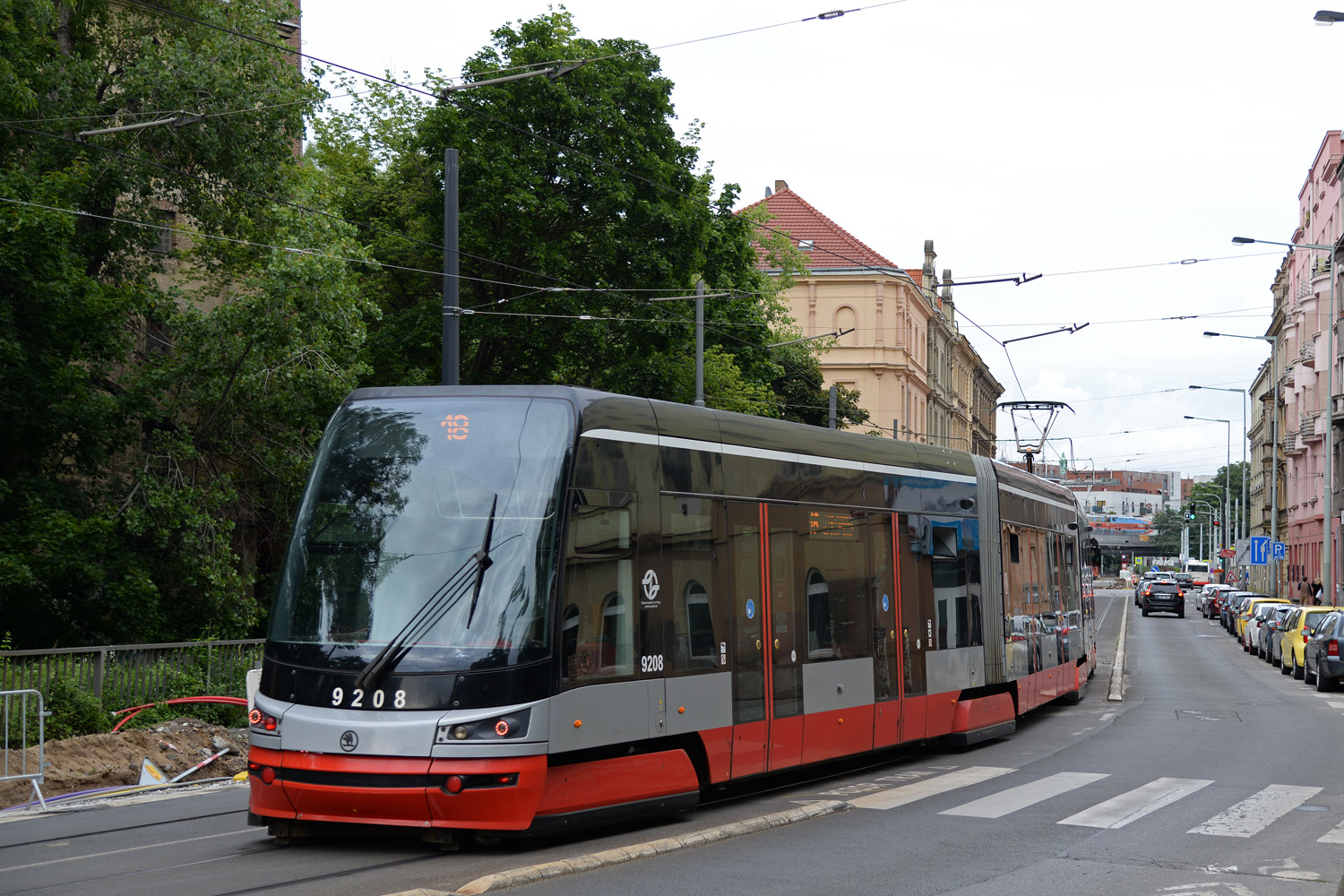 Прага, Škoda 15T1 ForCity Alfa Praha № 9208