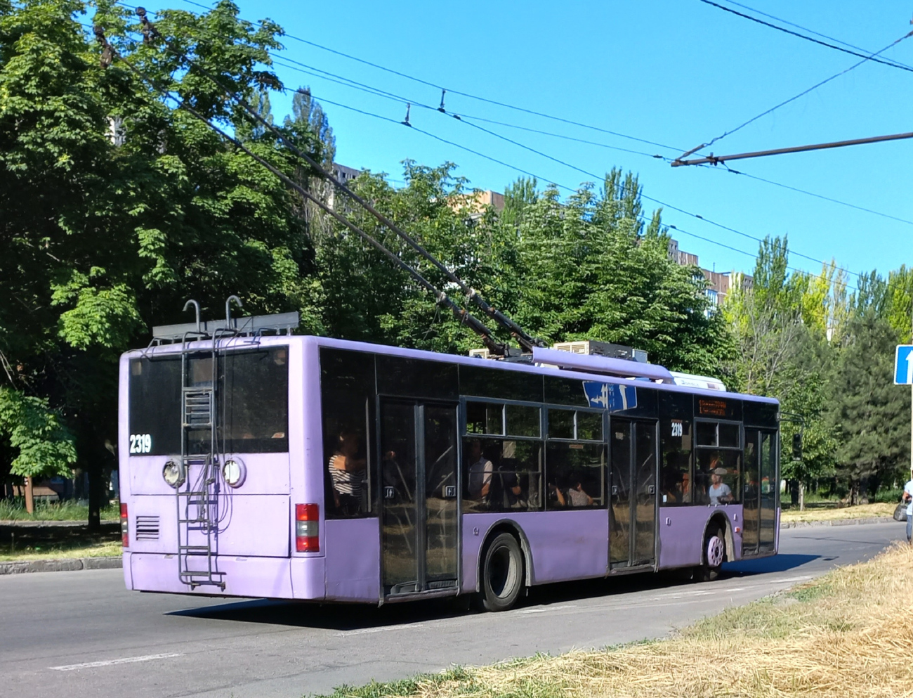 Донецк, ЛАЗ E183A1 № 2319